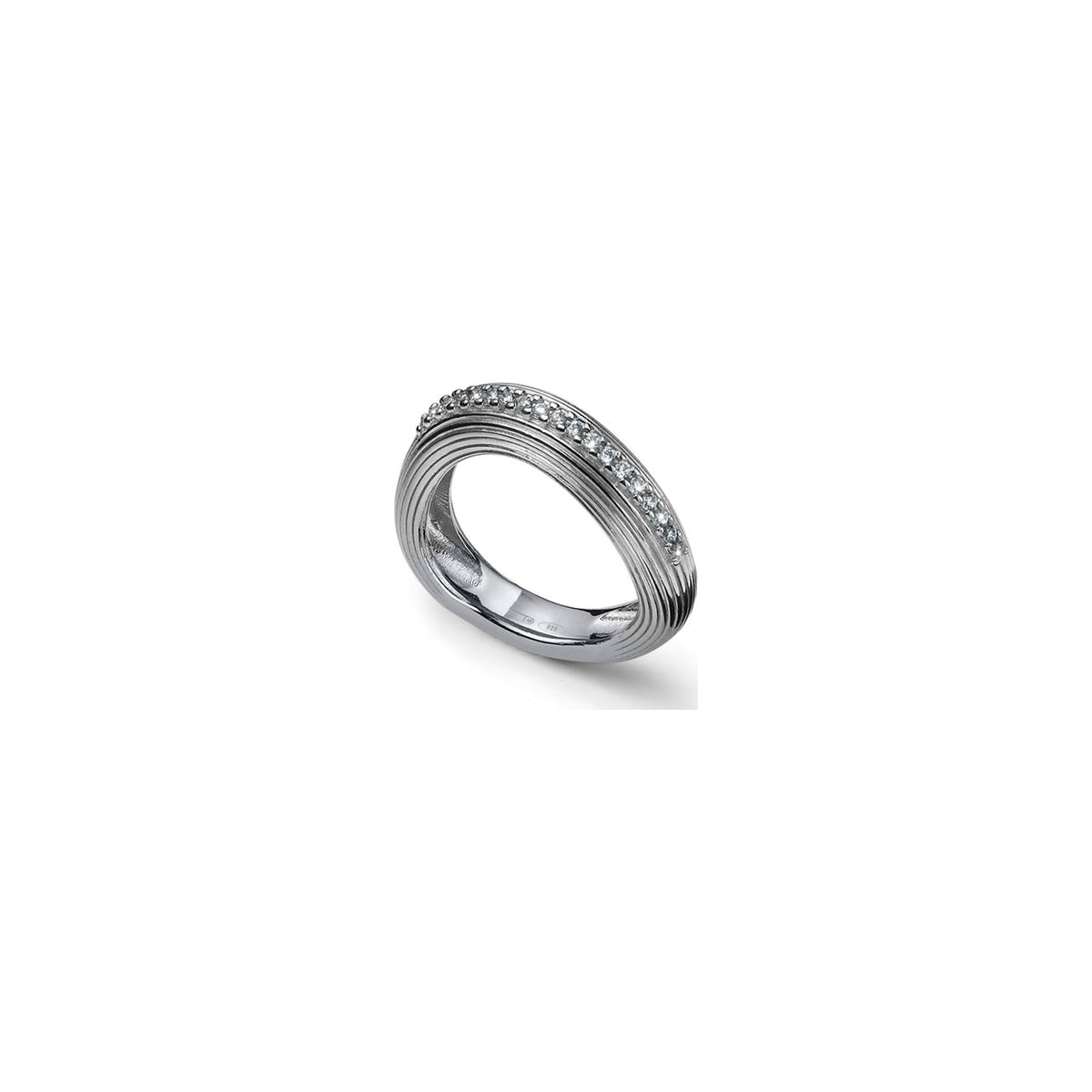 Anillo de plata con diseño abombado en acabado rayado y circonitas Unoaerre