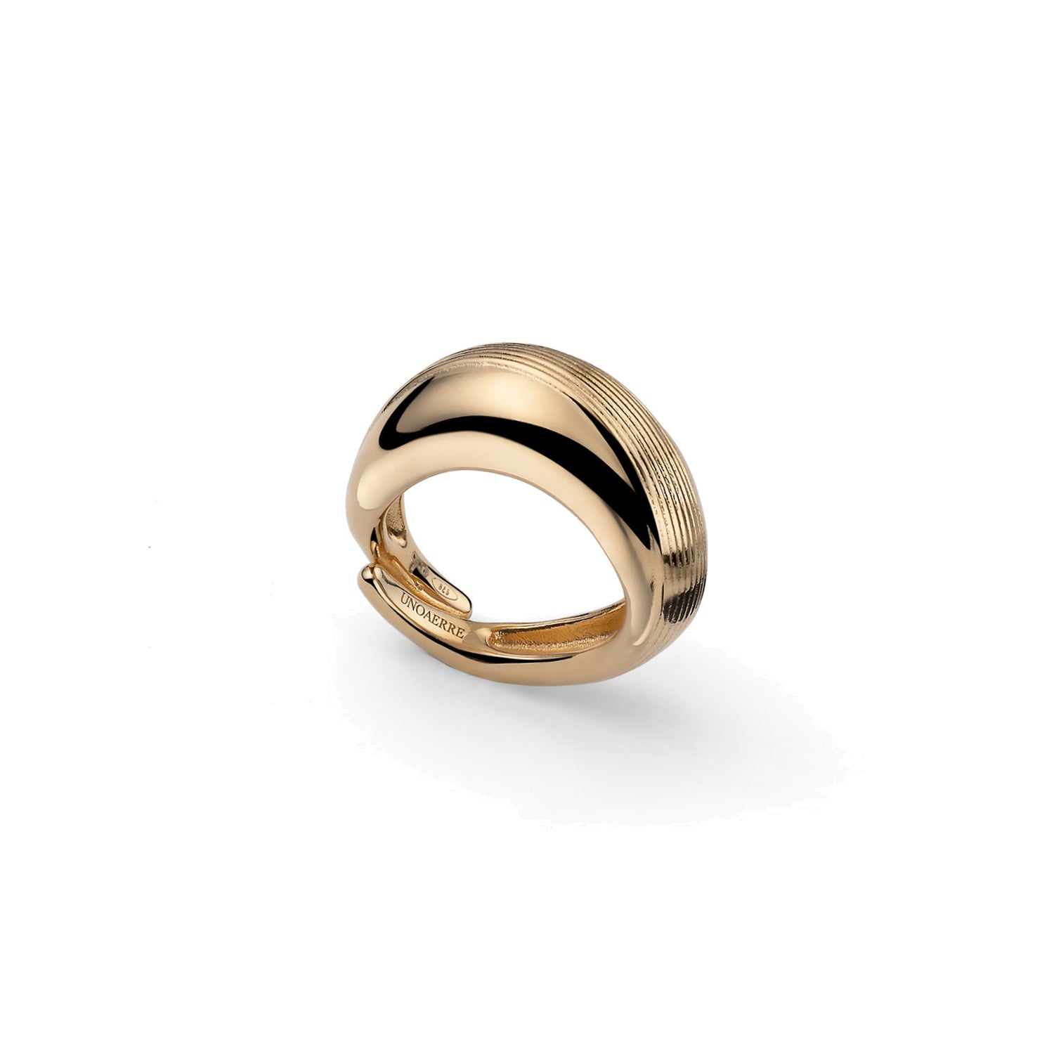 Anello Aperto in Argento Dal Design Bombato con Decoro Rigato Unoaerre