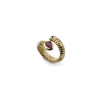 Anello Premium in Argento Dorato e Pietra Rossa Unoaerre