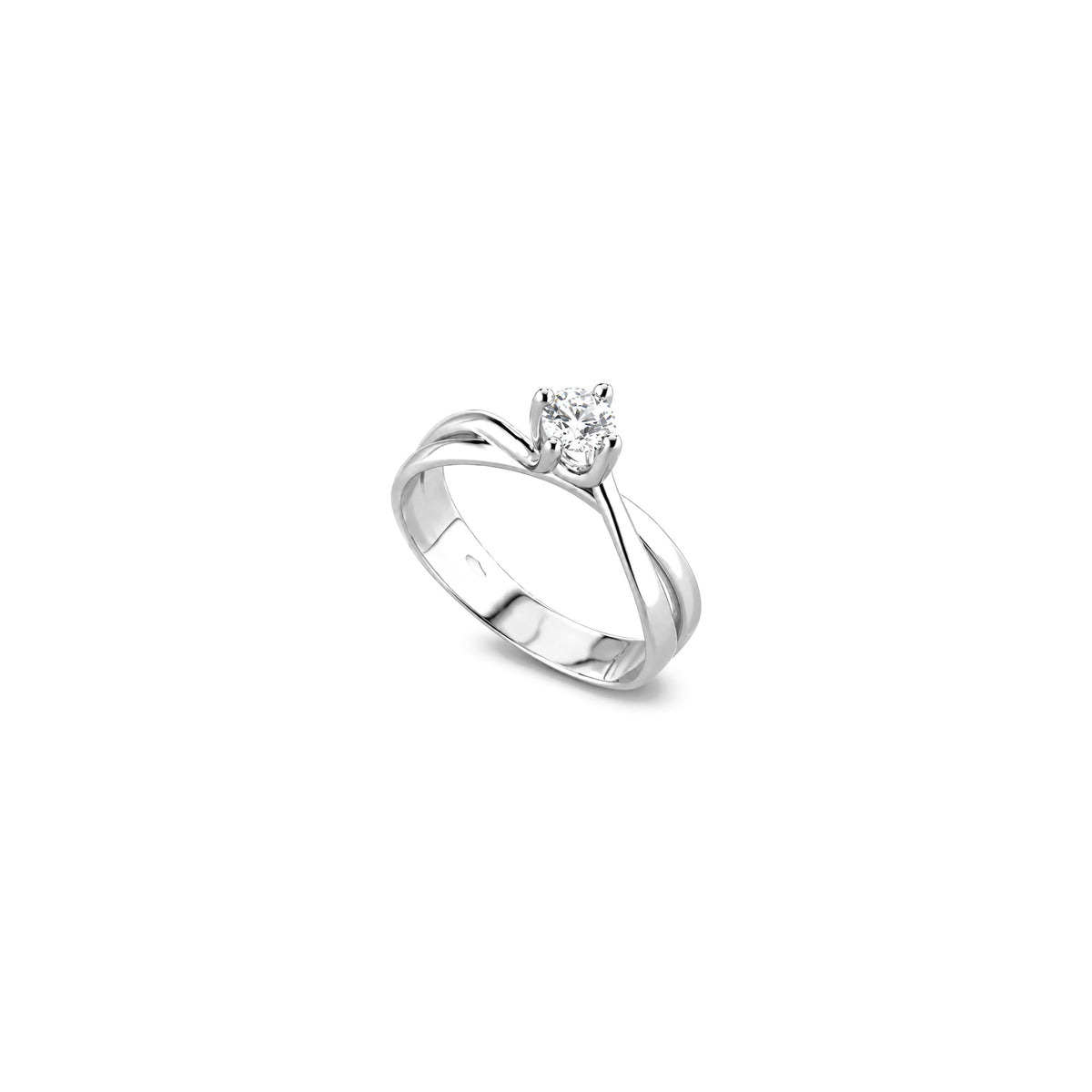 AuriA 18kt White Gold Solitaire Ring with Natural Diamonds