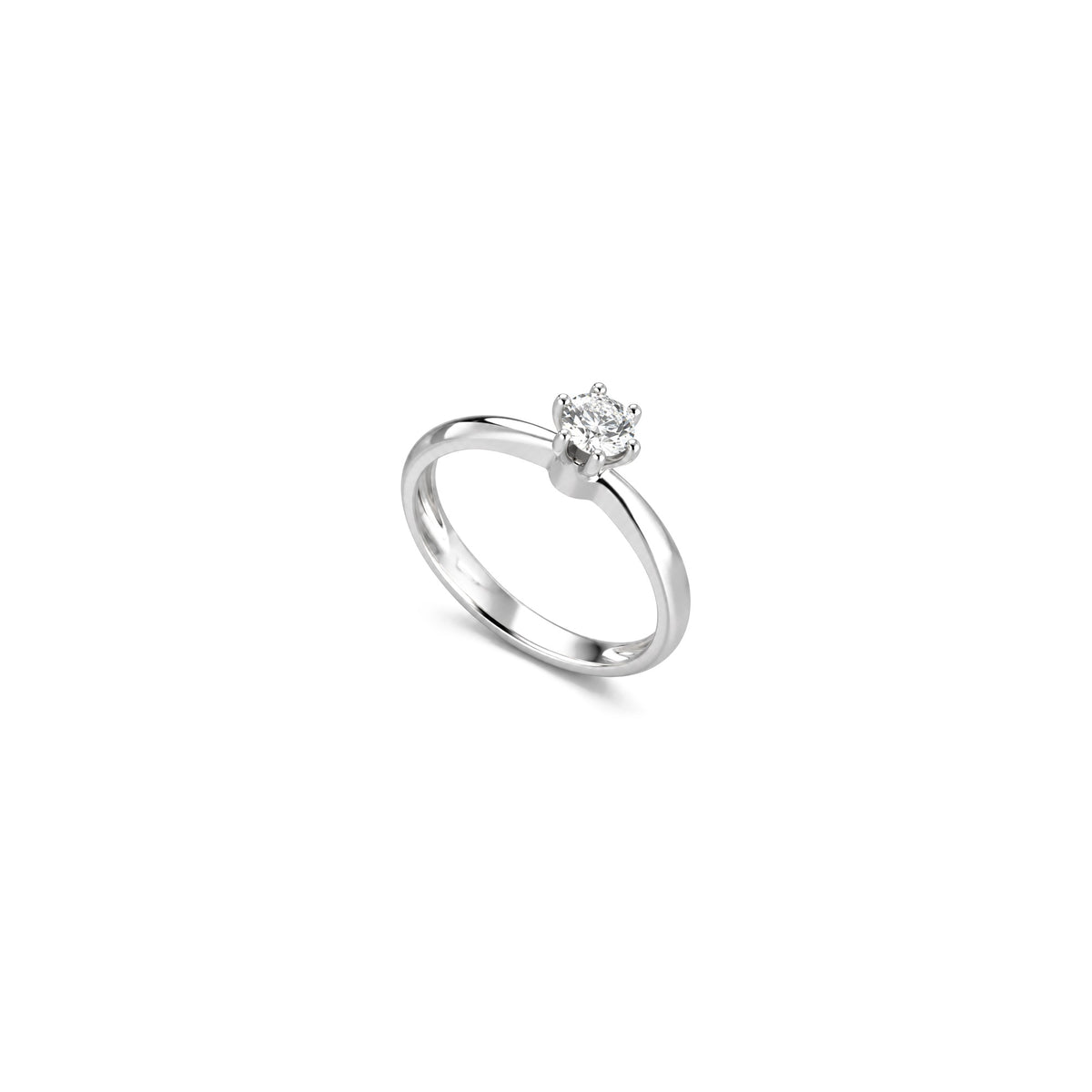 AuriA 18kt White Gold Solitaire Ring with Natural Diamonds