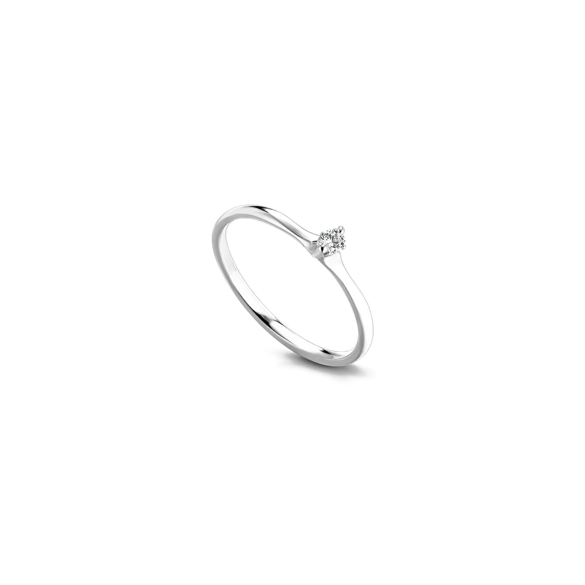 AuriA 18kt White Gold Solitaire Ring with Natural Diamonds