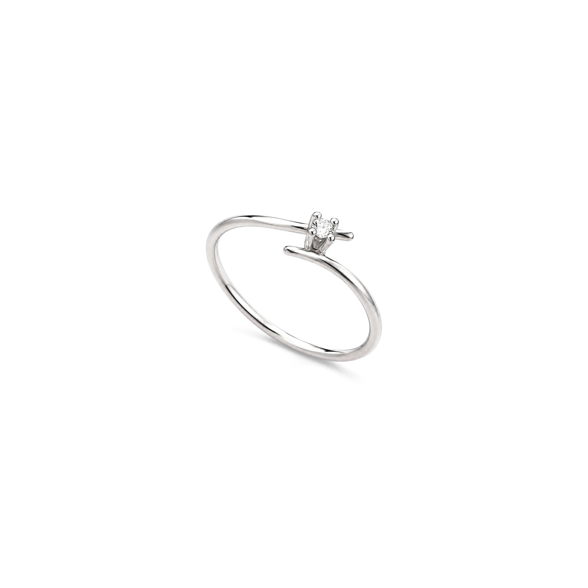 AuriA 18kt White Gold Solitaire Ring with Natural Diamonds