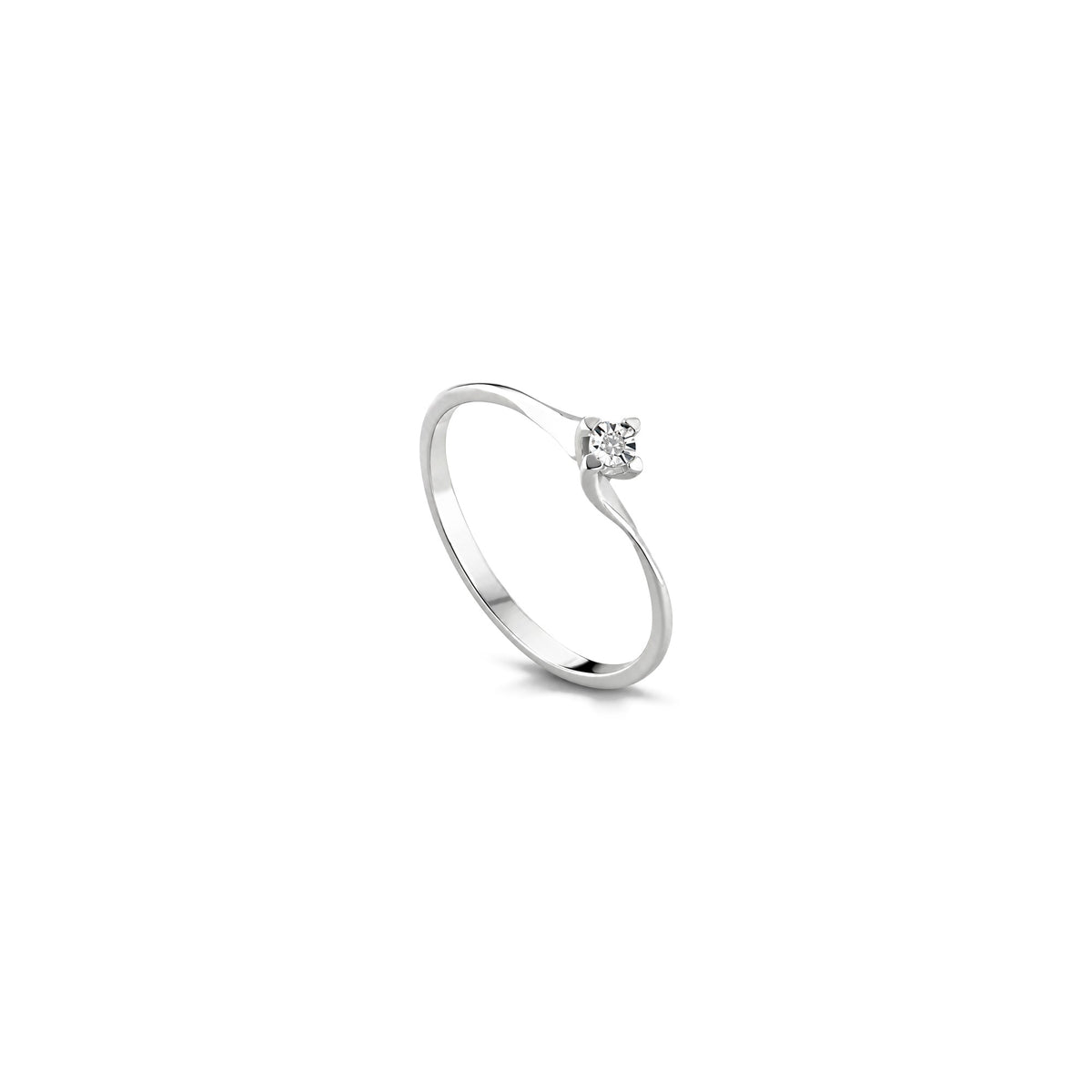 AuriA 18kt White Gold Solitaire Ring with Natural Diamonds