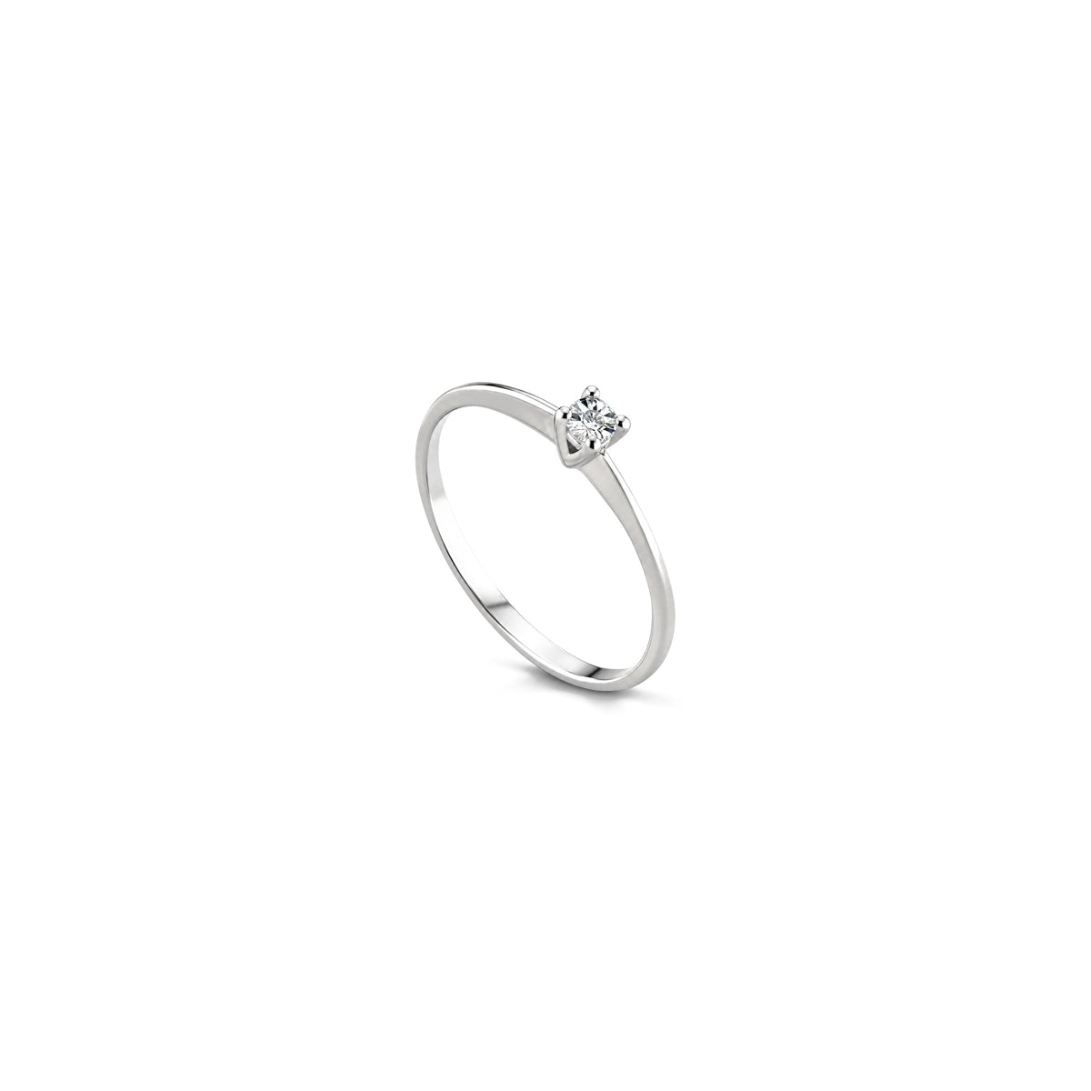 AuriA 18kt White Gold Solitaire Ring with Natural Diamonds