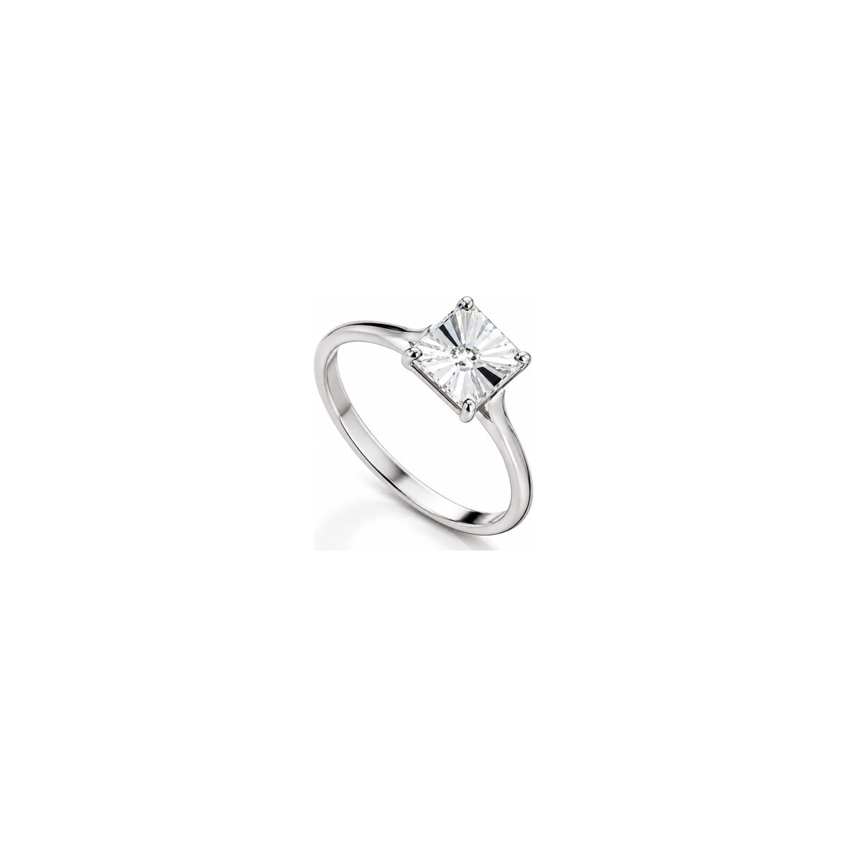 AuriA 18kt White Gold Faceted 2 Ring with Natural Diamonds