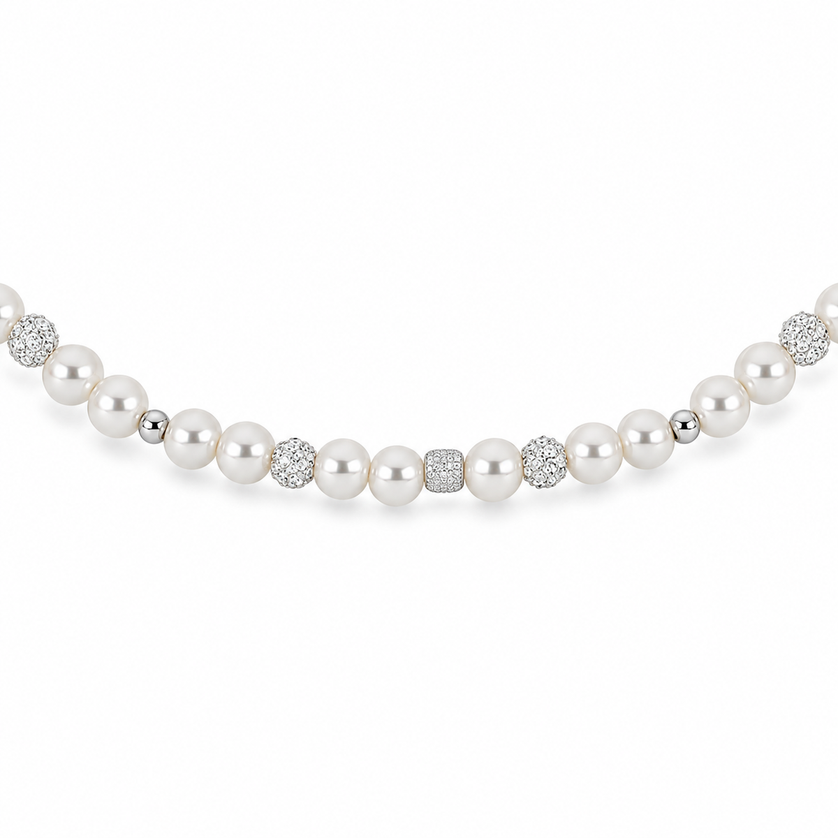 Collana di Perle con Dettagli Cubici