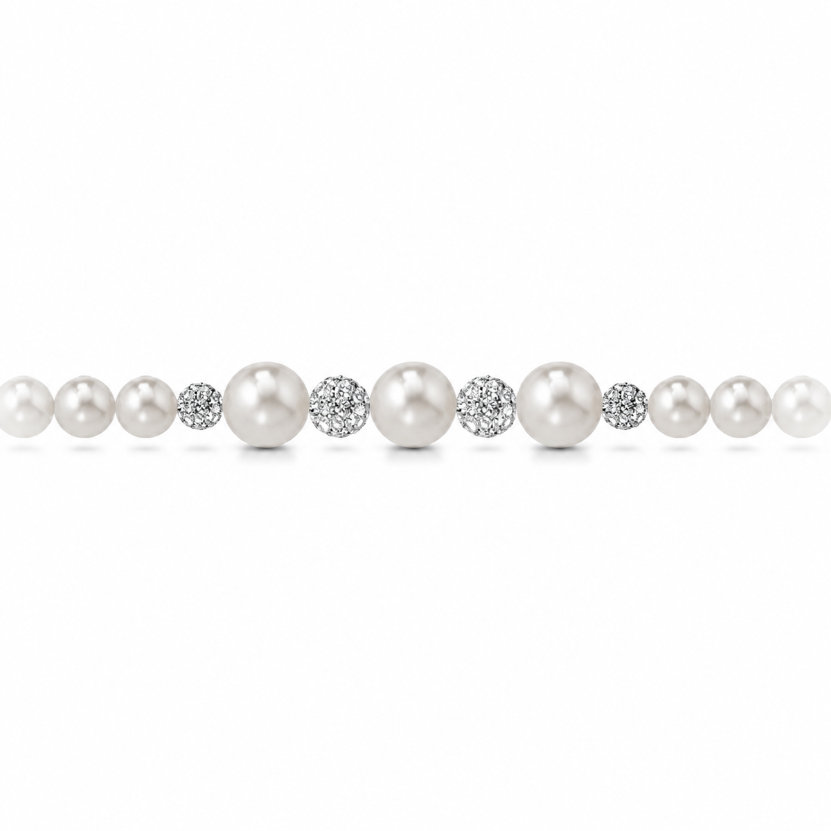 Collana di Perle con Sfere di Zirconi